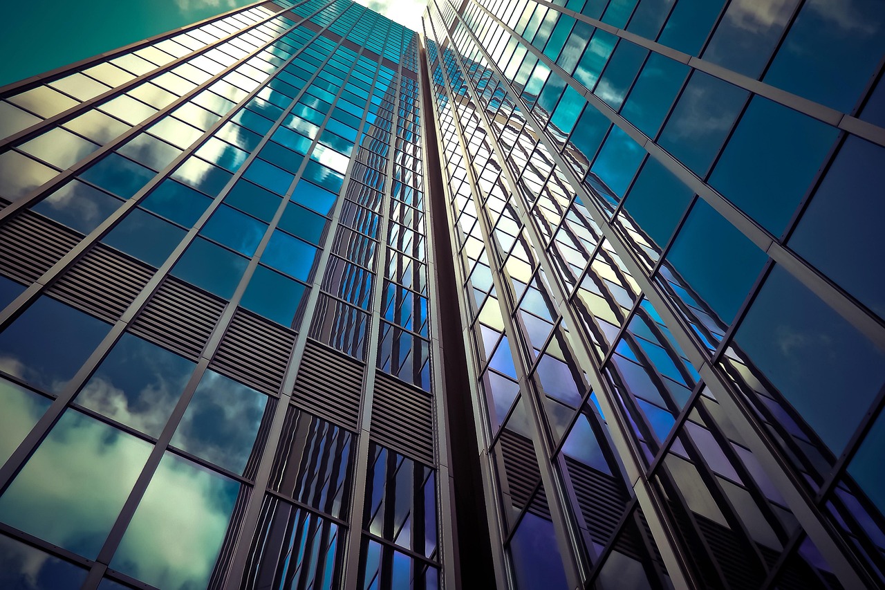커튼월 (Curtain Wall)